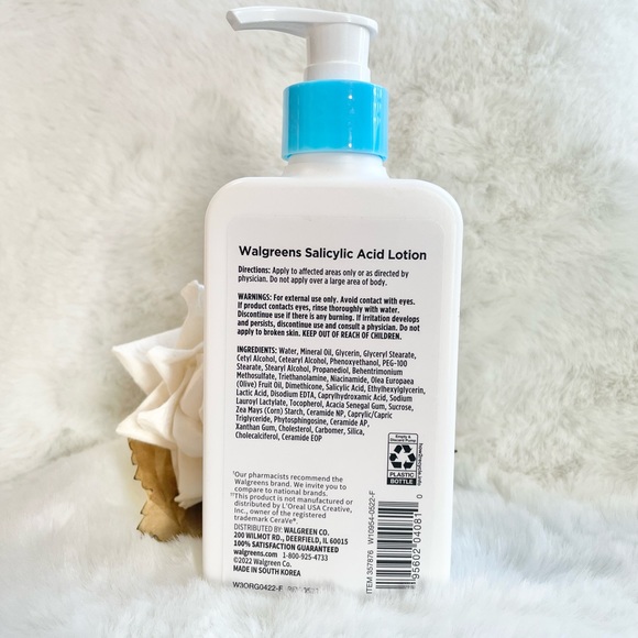 New with tags Fragrance Free Salicylic Acid Lotion. Exfoliates and Moisturizes - Picture 2 of 3